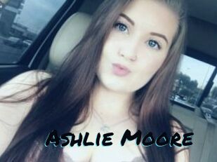 Ashlie_Moore