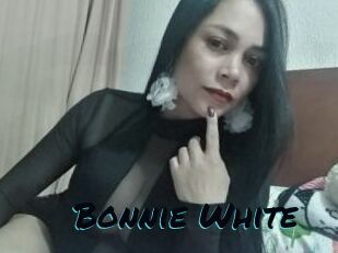 Bonnie_White