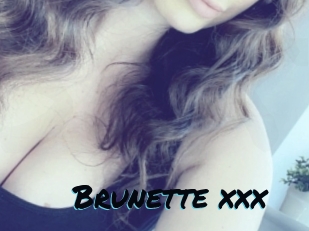 Brunette_xxx