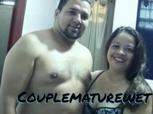 Couplematurewet