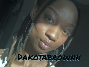 Dakotabrownn