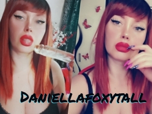 Daniellafoxytall
