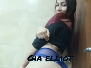 Gia_elliot