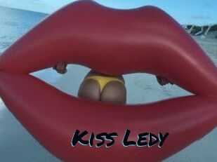 Kiss_Ledy