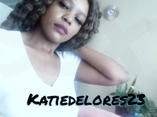 Katiedelores23