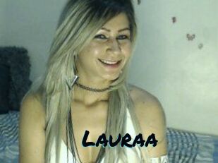 Lauraa Sexties