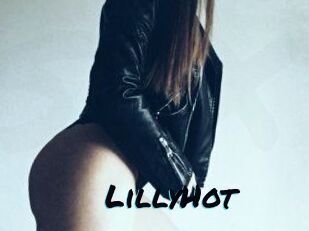 Lilly_Hot