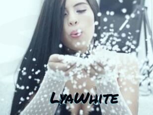 LyaWhite