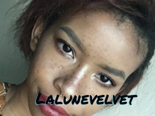 Lalunevelvet