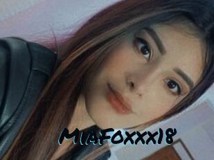 MiaFoxxx18