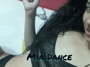 Mia_Dance