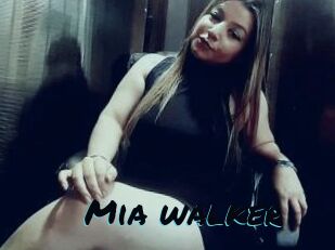 Mia_walker