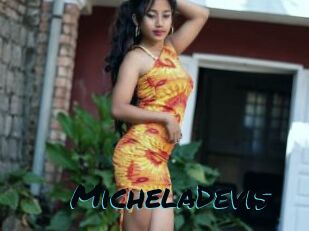 MichelaDevis