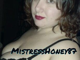 MistressHoney87