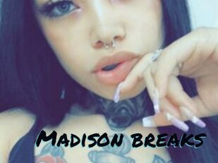 Madison_breaks