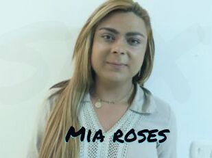 Mia_roses