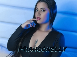 Miahconelly