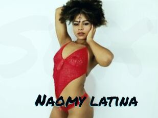 Naomy_latina