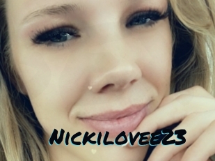 Nickilovee23