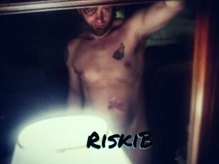 RiskiB