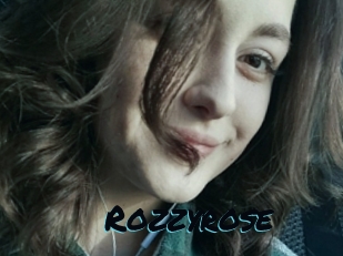 Rozzyrose
