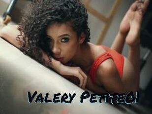 Valery_Petite01