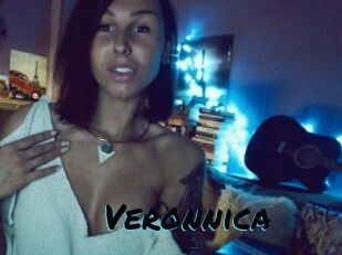 Veronnica