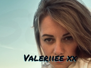 Valeriiee_xx